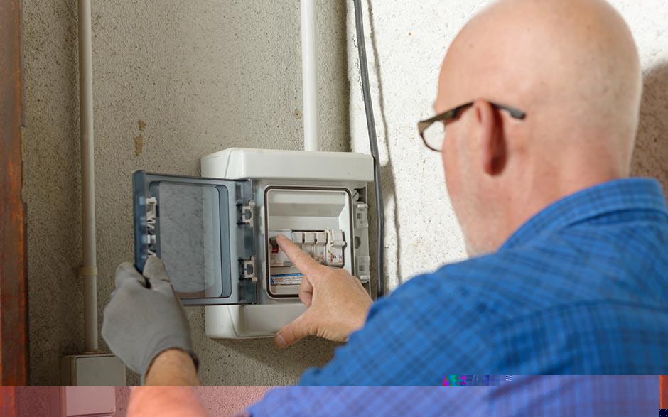 monteur électricien Réau